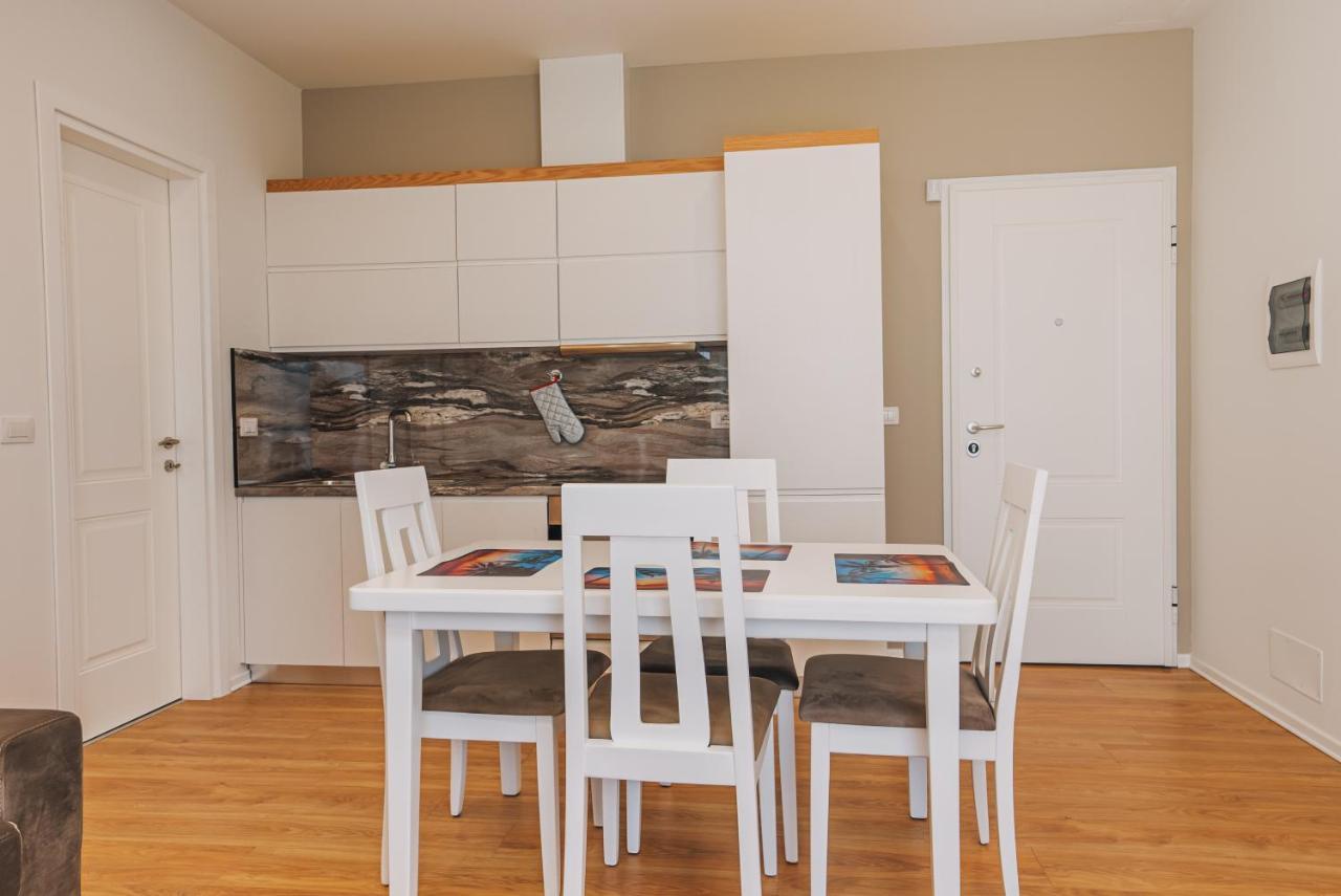 Jd Luxury Apartments Vlorë Εξωτερικό φωτογραφία