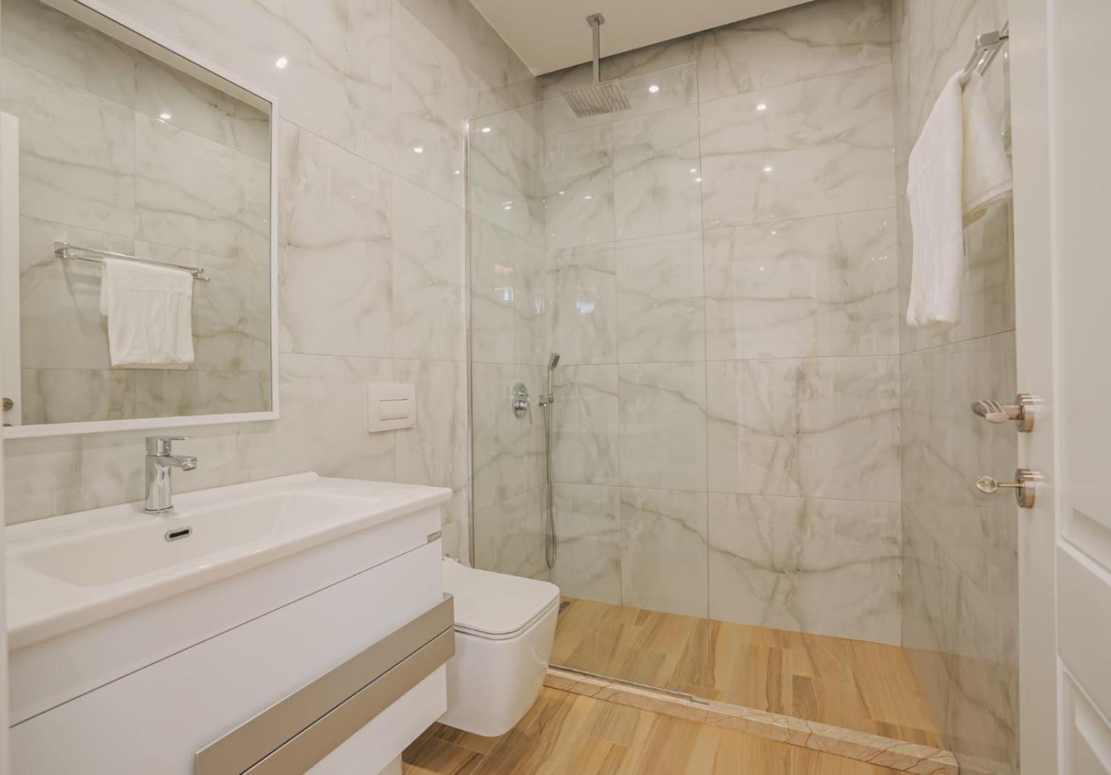 Jd Luxury Apartments Vlorë Εξωτερικό φωτογραφία